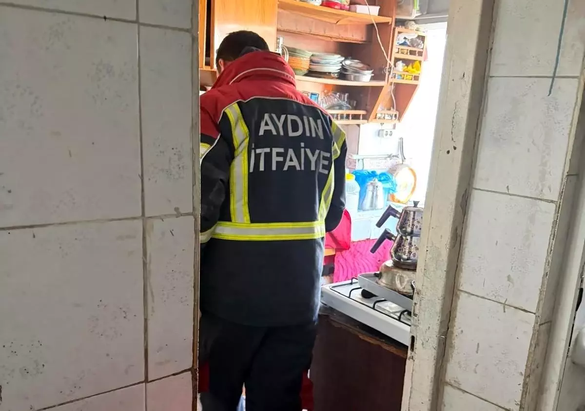 Aydın Efeler'de Çamaşır Makinesinden Çıkan Yangın Evde Panik Yarattı