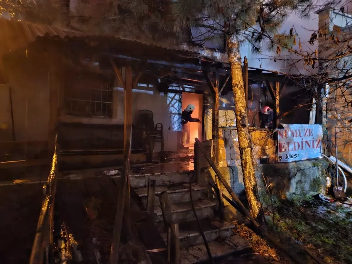 Çorum Bayat’ta Sobanın Kontrolsüz Yayılması: 53 Yaşındaki Adam Hayatını Kaybetti