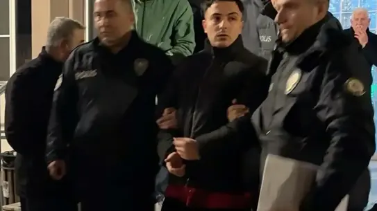 Aydın’da Kuruyemiş Dükkanında Şiddetli Çatışma: Kasiyer Gözaltına Alındı