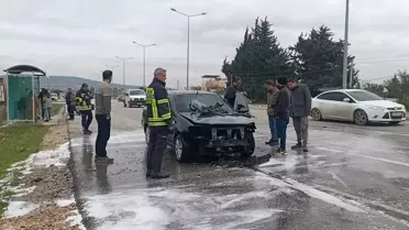 Silifke’de Motor Bölümünden Çıkan Alevler Aracın Tamamen Yok Olmasına Neden Oldu