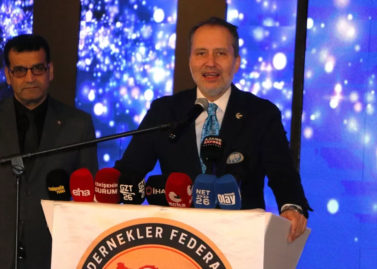 Erbakan'dan Birlik ve Dayanışma Mesajı: İslam Kardeşliğine Dair Açıklamalar