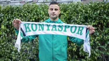 Deniz Türüç, Konyaspor'da Yeni Bir Sayfa Açıyor: 9 Numaralı Formayla Sahada
