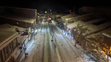 Patnos’ta Şiddetli Kar Yağışıyla Mücadele 24 Saat Kesintisiz Sürüyor