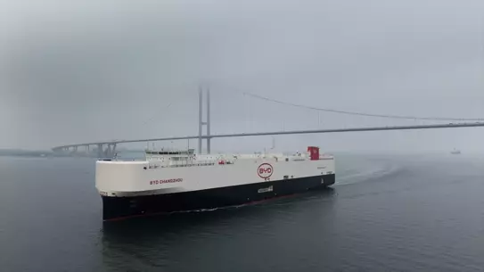 BYD, 2025'te Yeni Enerjili Araç Satışlarıyla Küresel Pazarın Zirvesine Çıktı