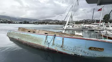 Yan yatan yelkenli tekne