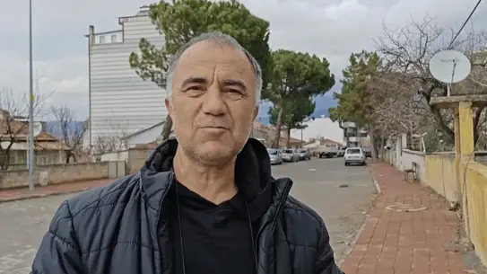 Manisa Demirci'de 59 Yaşındaki Şerife Çınar Kayıp: Arama Çalışmaları Sürüyor