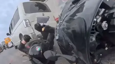 Adana’da Trafik Kazası: Otomobil Motosikleti Çarptı, Sürücü Hafif Yaralandı