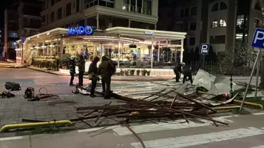 Rüzgardan etkilenmiş çatı detayı