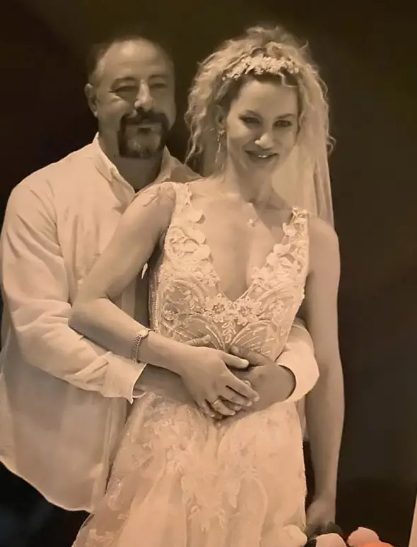 Yıldız Asyalı’nın yaralanma izleri