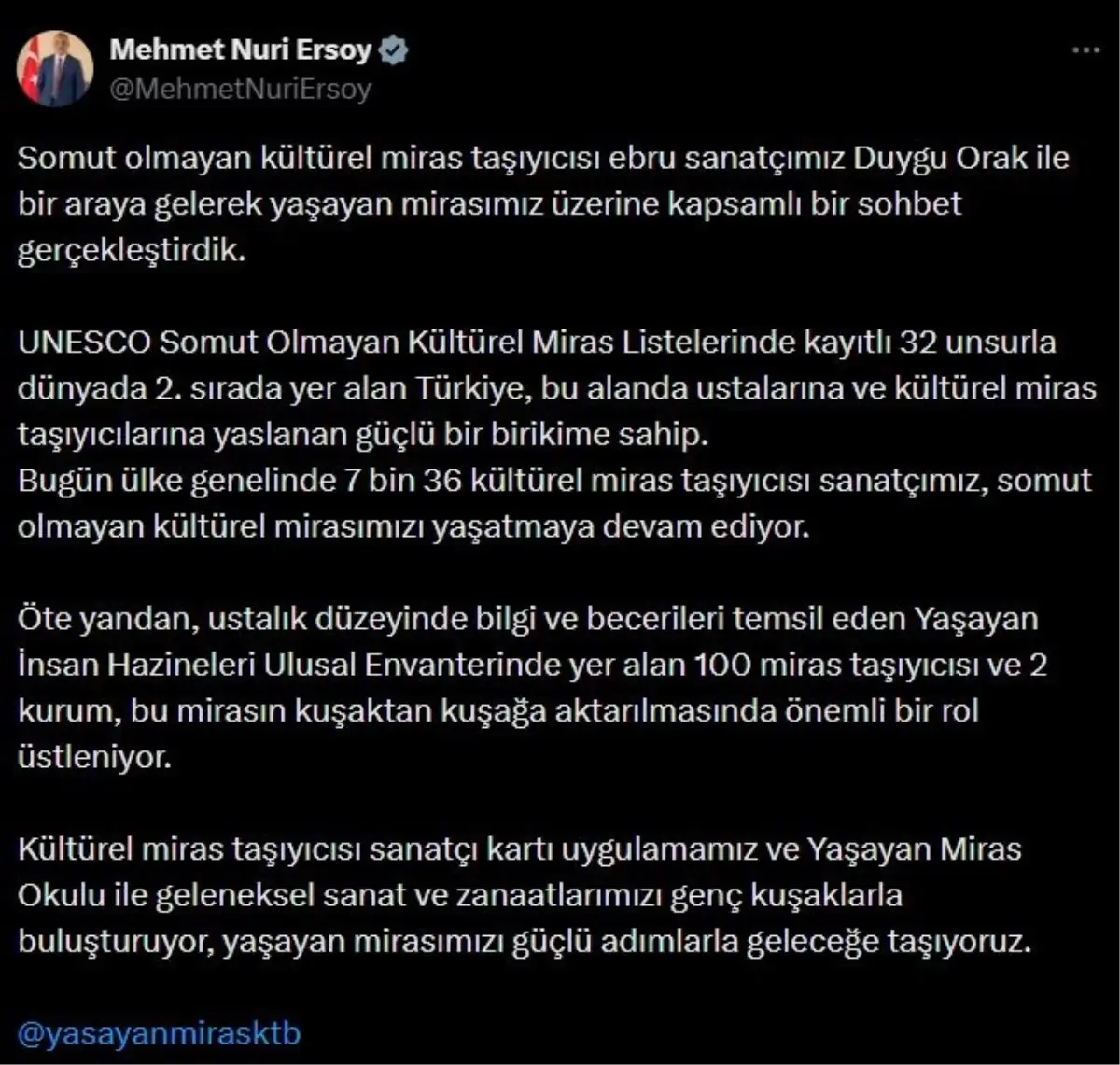 Bakan Ersoy, Ebru Sanatçısı Duygu Orak ile Kültürel Mirası Görüştü
