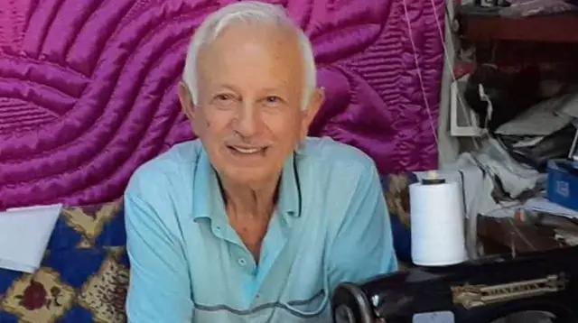 Cenaze töreninde çiçekler