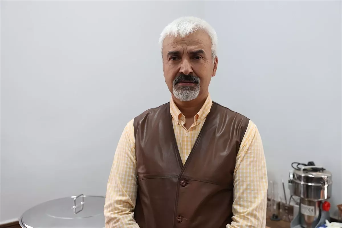 Edirne Kırmızısı: Geleneksel Renk, Yerli Tasarımcıların Yeni İlham Kaynağı