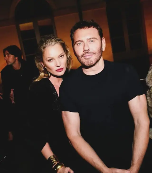 Moda dergisinde yayınlanan fotoğraf