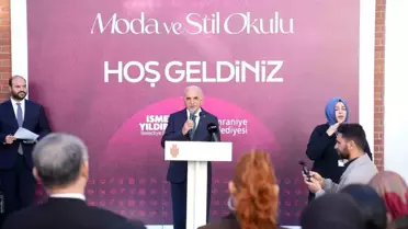 Ümraniye'de Kadınlara Yönelik Moda ve Stil Akademisi Açıldı