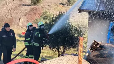 Muğla’da Bağ Evi ve Araç Yangınla Yok Oldu: İtfaiye Müdahalesi