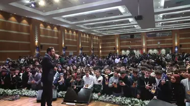 İstanbul Gençliği 2.000 Lise Öğrencisiyle Buluştu: Gelecek Vizyonları Paylaşıldı