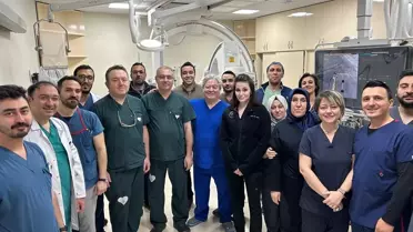 78 Yaşındaki Hastada Mitral Kapak Tamiri Başarıyla Tamamlandı