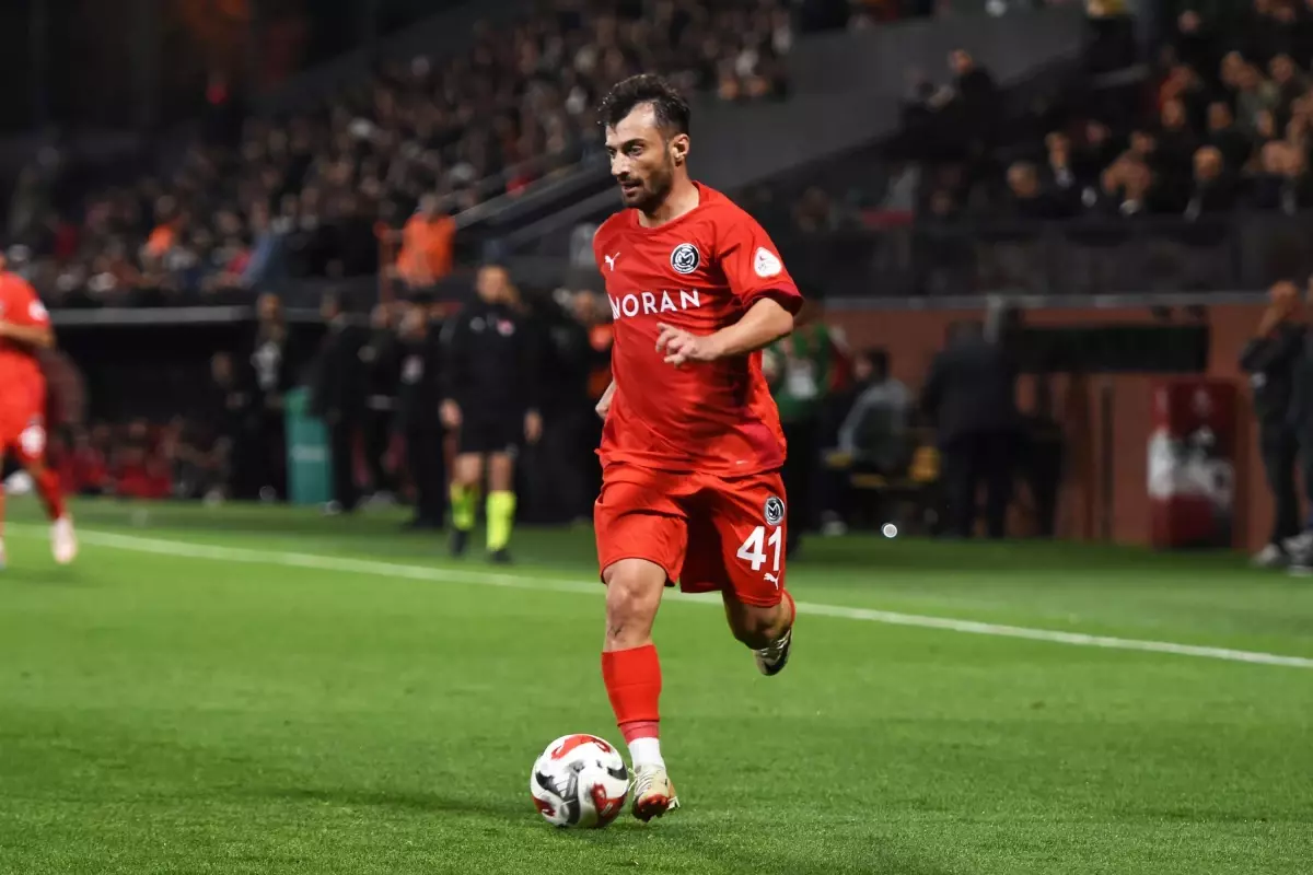 Aliağa FK, Burak Süleyman'ı Kadrosuna Ekleyerek Play-Off Hedefini Güçlendirdi