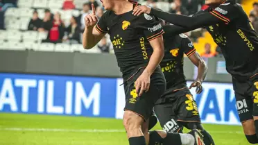 Göztepe'den Transfer Çalkantısı: Dennis ve Taha İçin Rekabet Artıyor