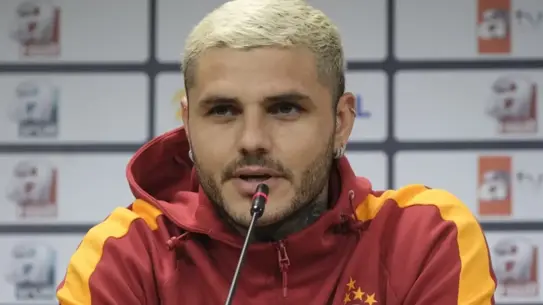 Galatasaray, Süper Kupa Hazırlıklarını Hızlandırıyor: Buruk'tan Stratejik Açıklama