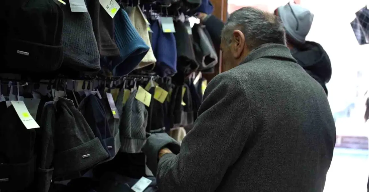 Adapazarı Uzun Çarşı’da Dijital Dönüşüm: Geleneksel Dükkanlar ve E‑ticaret Yarışı