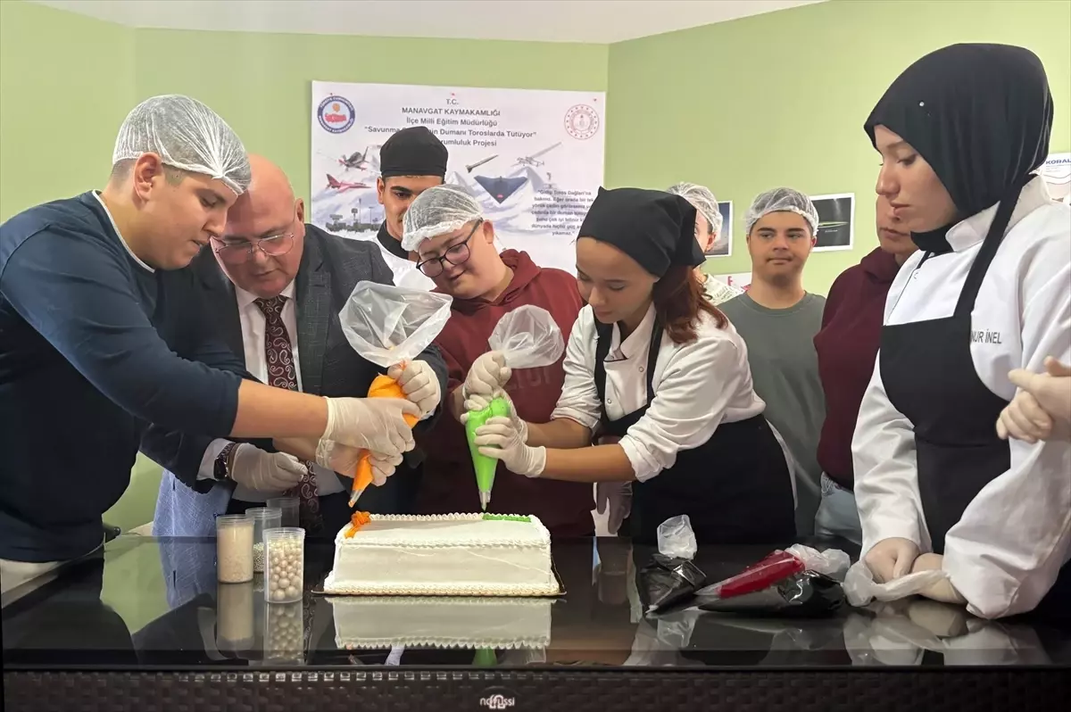 Manavgat’ta Engelli ve Turizm Lisesi Öğrencileri Savunma Destek Projesiyle Bir Araya Geldi