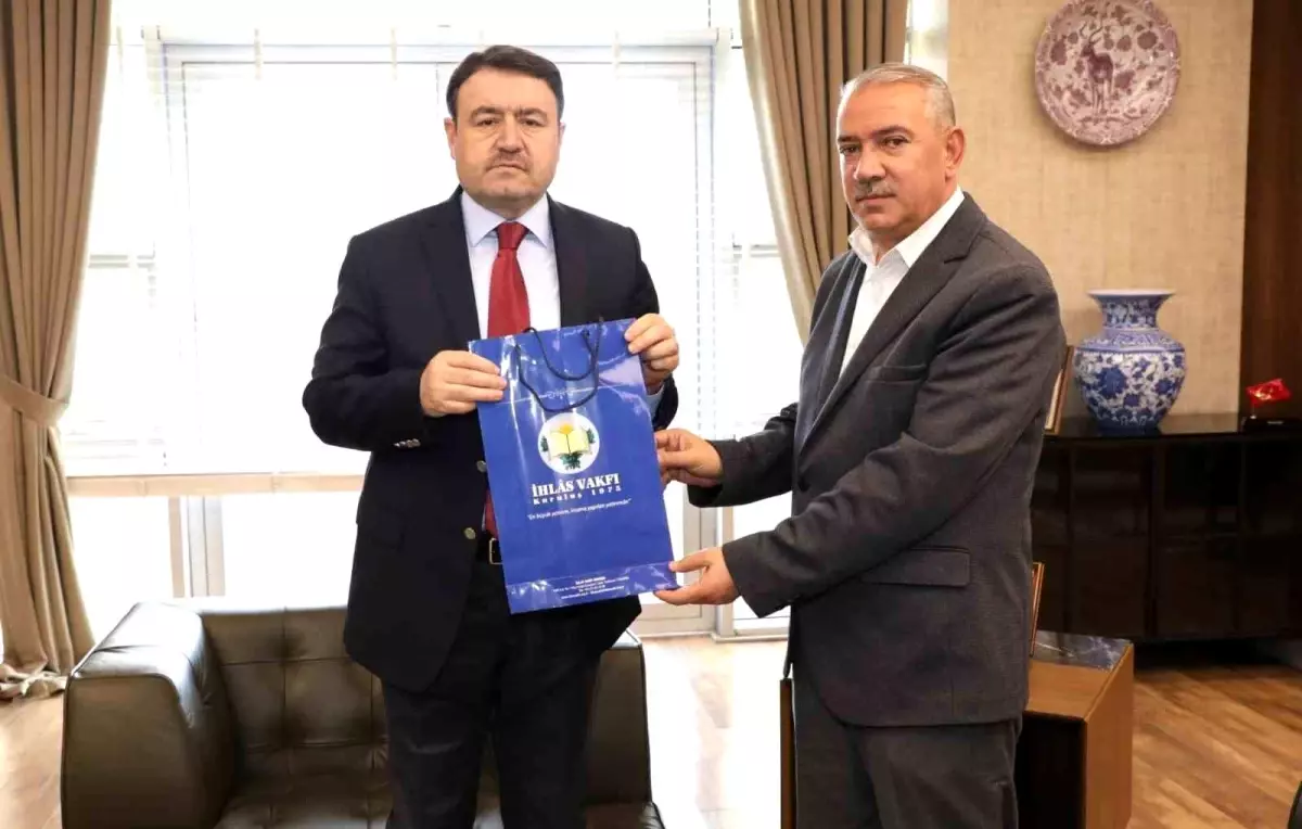 Kütahya Valisi Musa Işın'dan 2025 Vizyonu: Yatırımlar, Projeler ve Hayvan Hakları