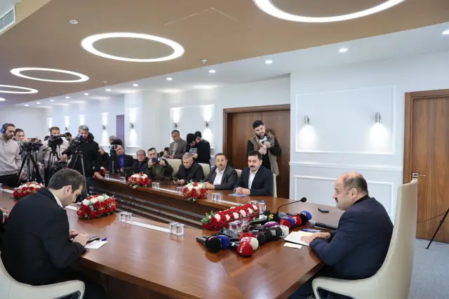 Şanlıurfa’da karla mücadele