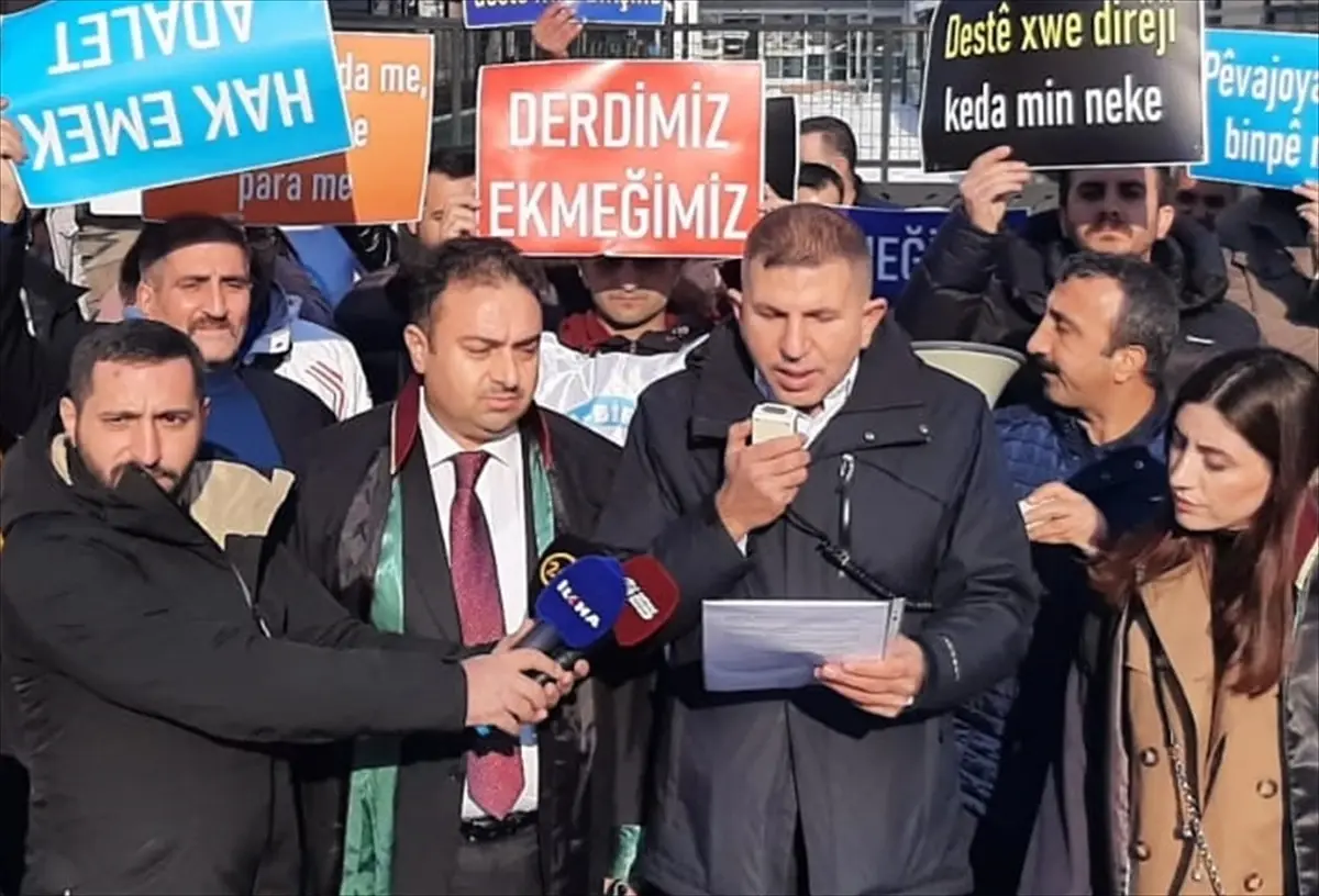 Memur-Sen Diyarbakır’da Hukuksuz İşten Çıkarma İddialarına Karşı Sesini Duyurdu