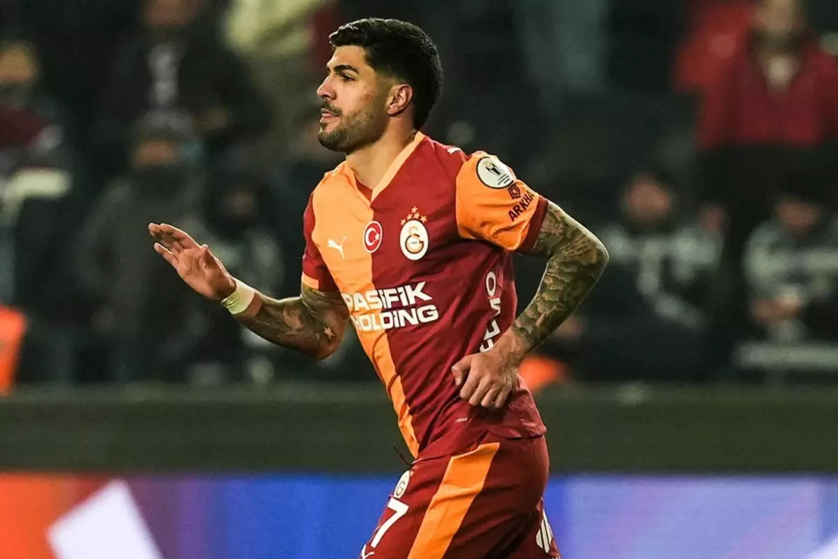 Eren Elmalı sahalarda