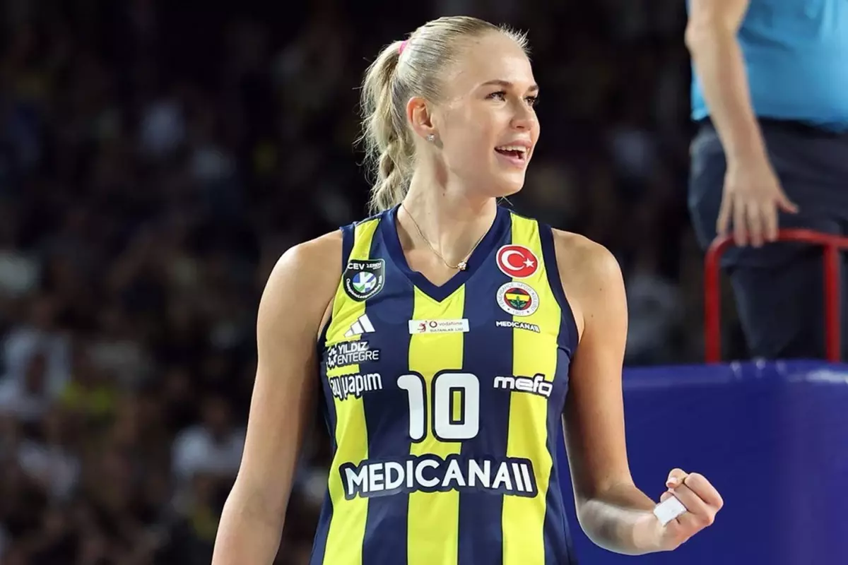 Fenerbahçe Kadın Voleybolu, Arina Fedorovtseva’nın Vize Sorunu Nedeniyle Kritik Maçta Eksik Kalacak