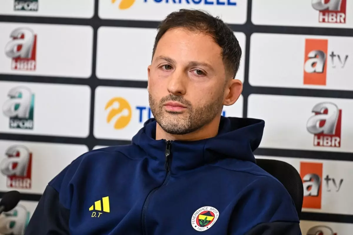 Domenico Tedesco, Musaba’nın 11’deki Şansını Açıklıyor: Karar Akşam Belirlenecek