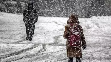 Kar Şartları Okulları Kapattı: Türkiye’nin Birçok İlinde Tatil Kararı