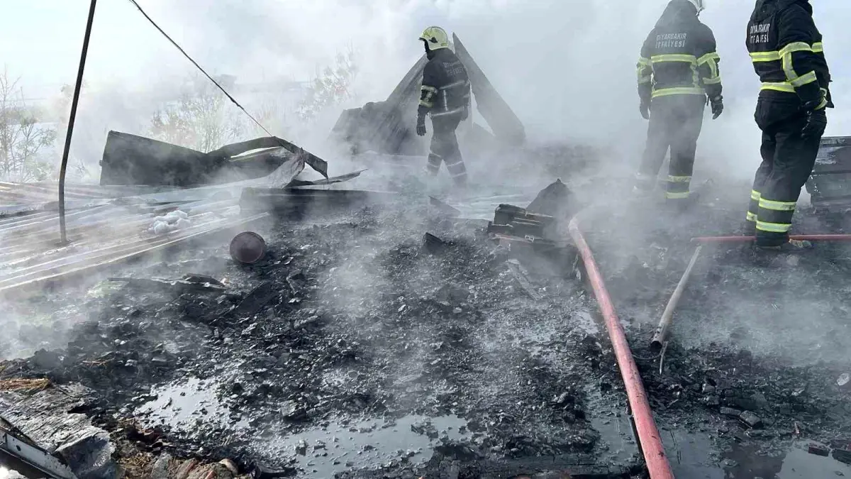 Diyarbakır Çınar’da Soba Yangını: Öğrenciler Güvende