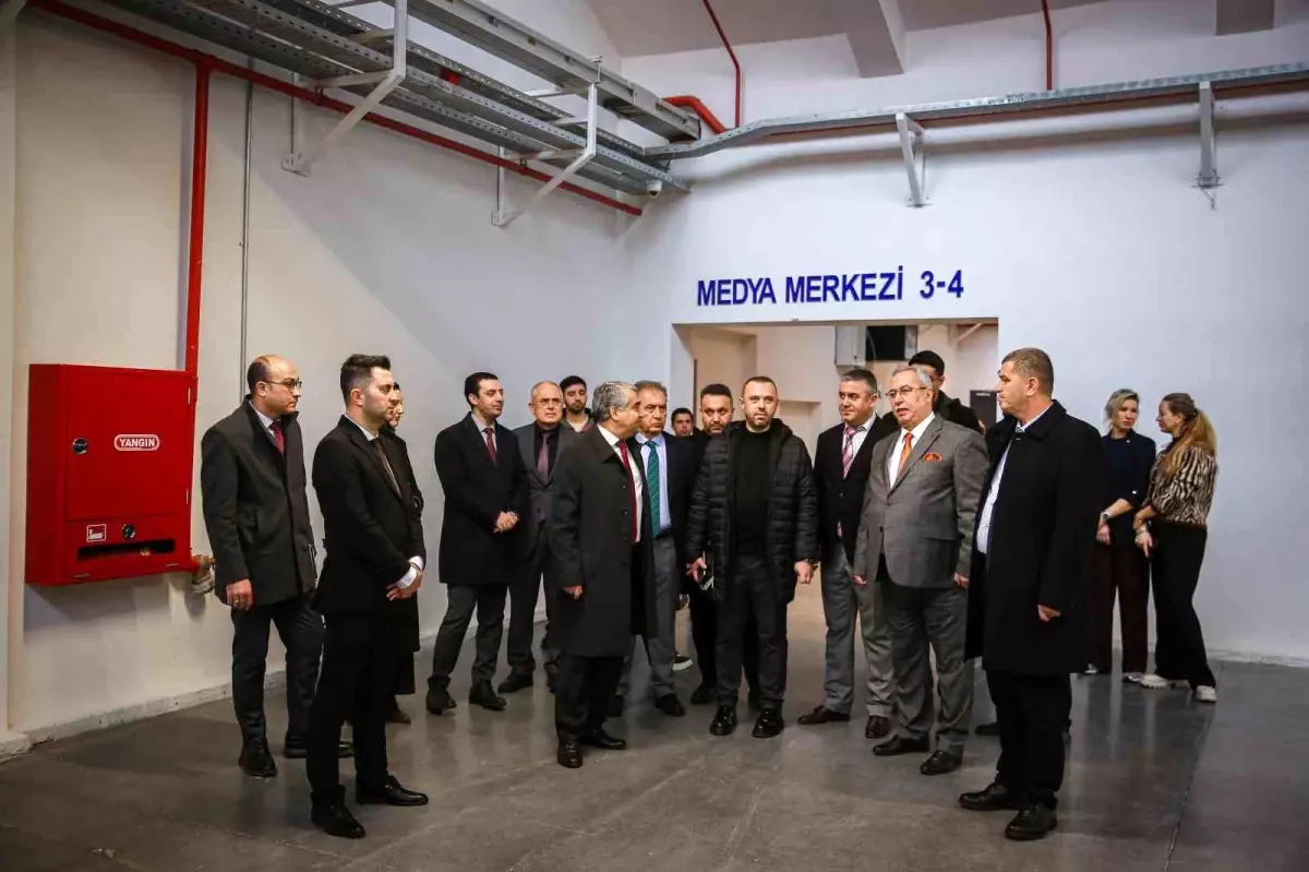 ADÜ Rektörü Kent, Tekstil Park’ta İşbirliği ve İstihdam Fırsatlarını Değerlendirdi