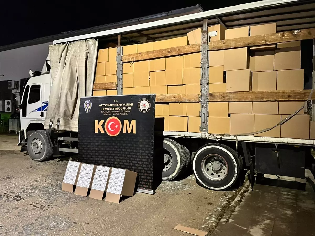Afyonkarahisar’da 6,19 Milyon Sahte Makaron Ele Geçirildi: Kaçak Ticareti Şaşırtıyor