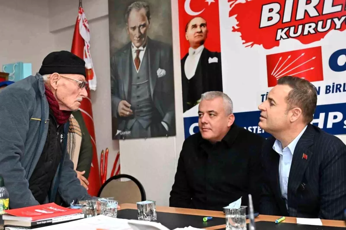 Balıkesir Büyükşehir Başkanı Ahmet Akın, Savaştepe'ye İlk İlçe Ziyaretinde Esnafı Dinledi