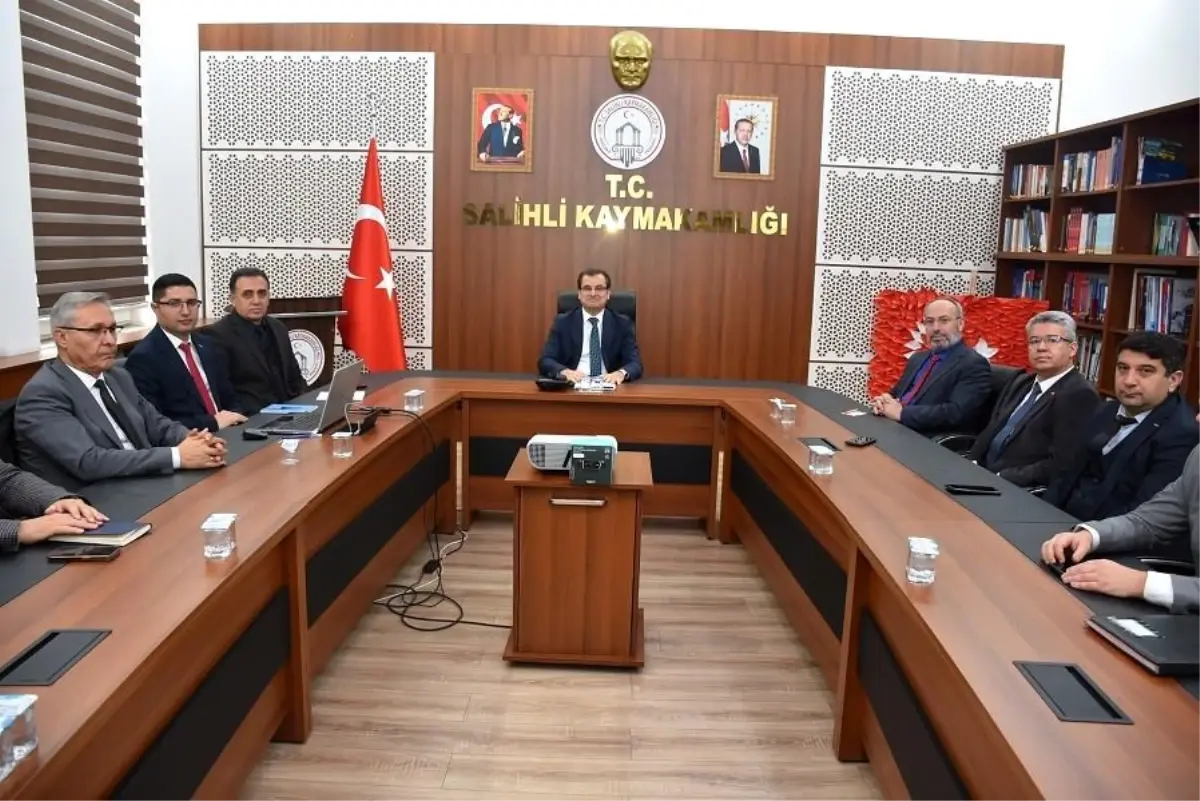 Salihli'de 2026 Yatırımları Değerlendirildi: İş Birliği ve Gelecek Planları