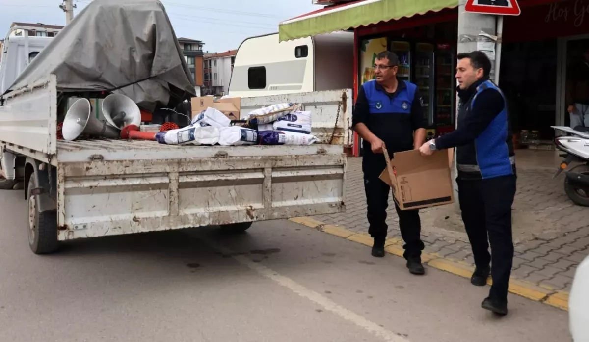 Kartepe Zabıta’dan Market Denetimi: Tarihi Geçmiş Ürünler Toplandı ve Etiket İhlalleri Tutanaklandı