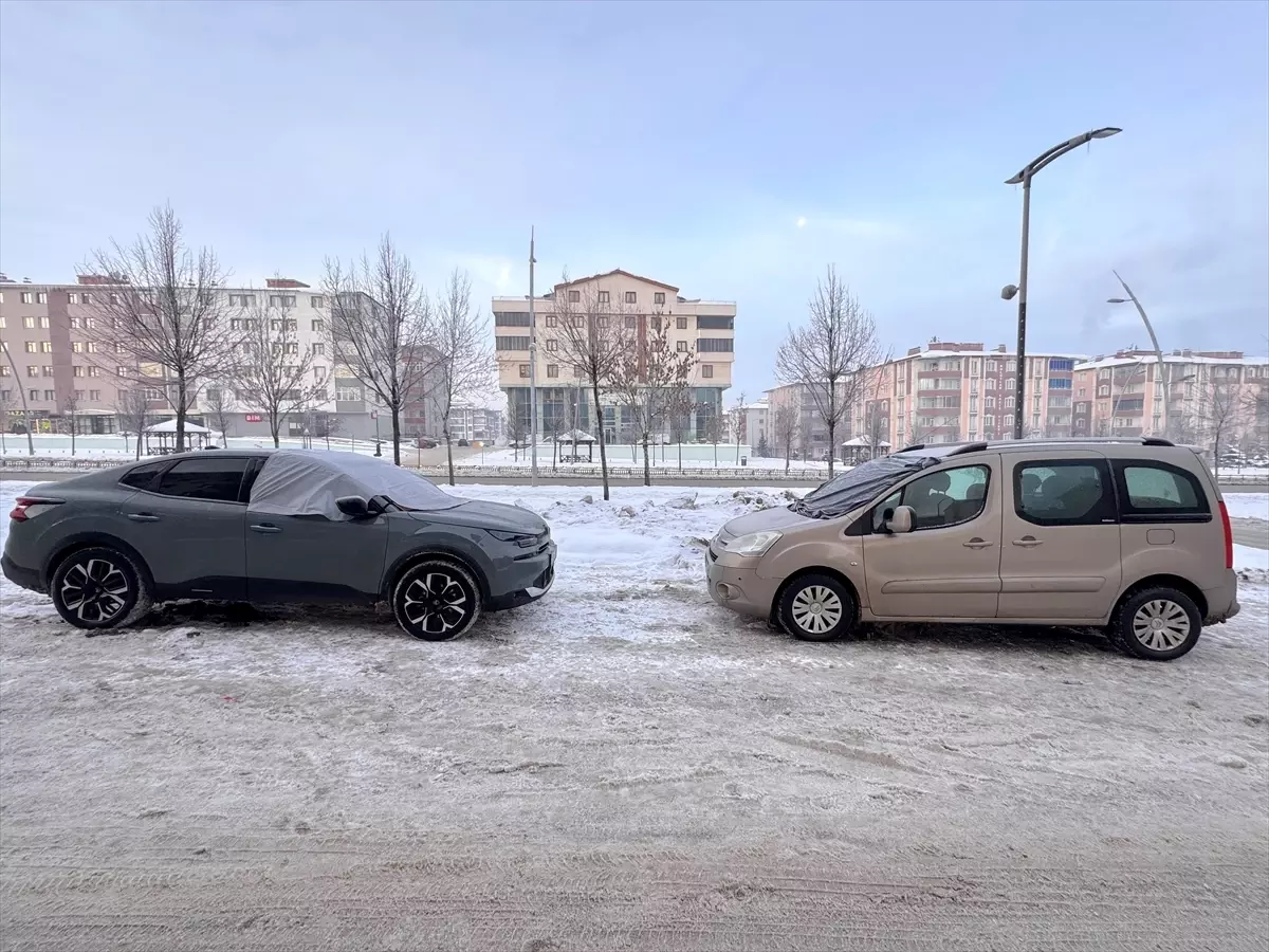 Doğu Anadolu’da -20°C’yi Aşan Dondurucu Soğuklar Hayatı Zorlaştırıyor
