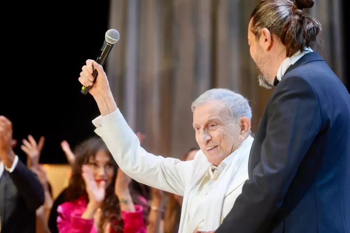 Haldun Dormen Hastanede: 97 Yaşındaki Sanatçının Durumu Stabil