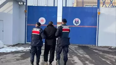 Avanos'ta 24 Yıllık Hapis Cezalı Firari, Sahte Ehliyetle Kaçarken Yakalandı