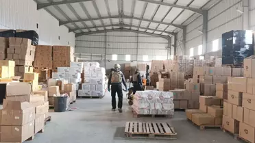 Jandarma ekipleri Silifke'de operasyon yürütürken