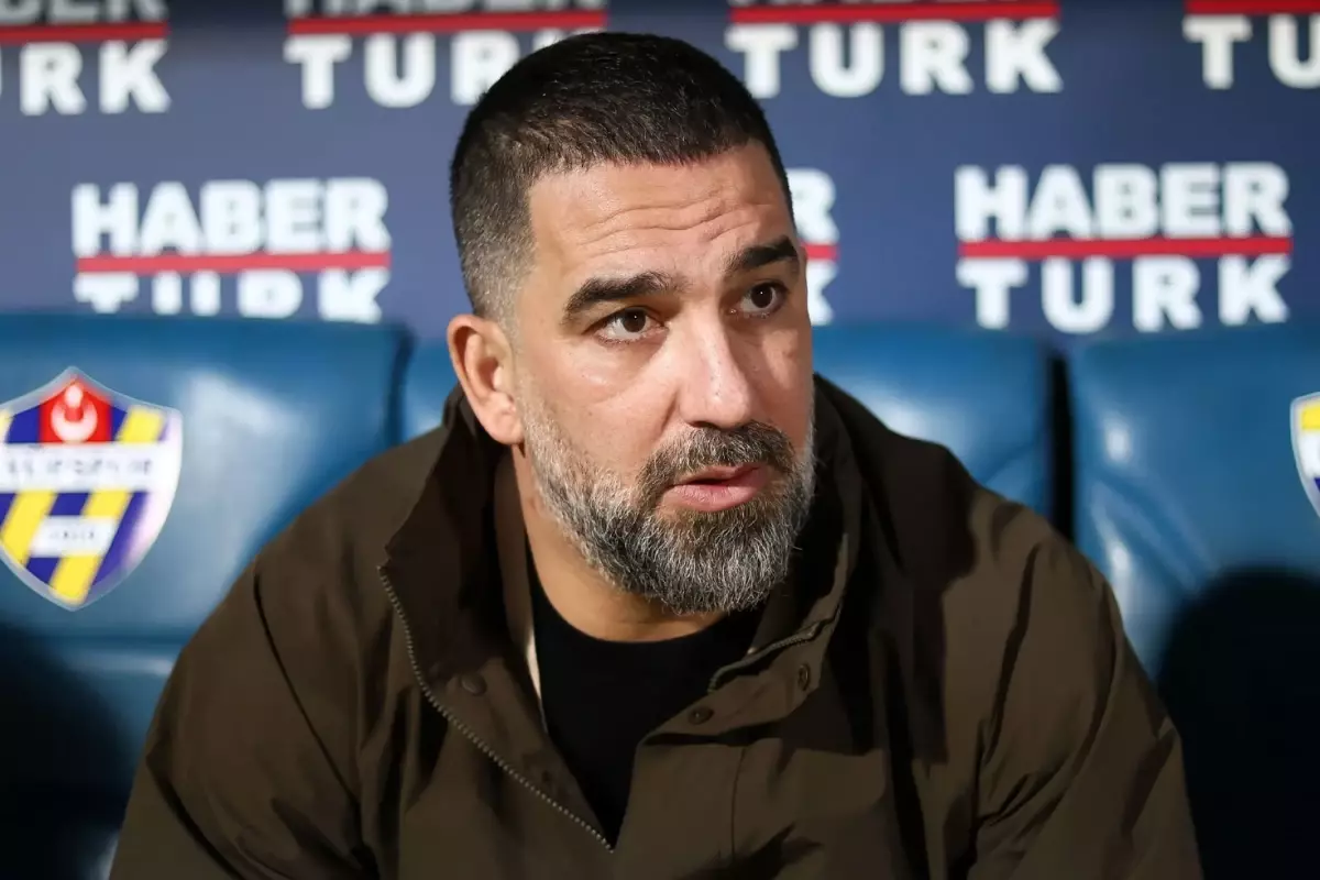 Arda Turan, yeni doğan yeğenine 6 milyonluk sürpriz banka hesabı açtı