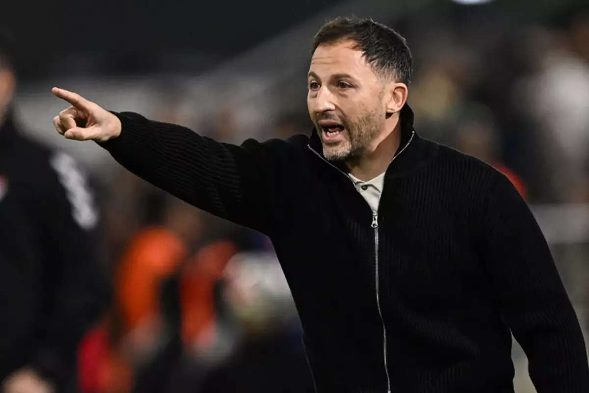 Domenico Tedesco Galatasaray'ı Hedef Aldı: Final Mücadelesi Öncesi Açıklamaları