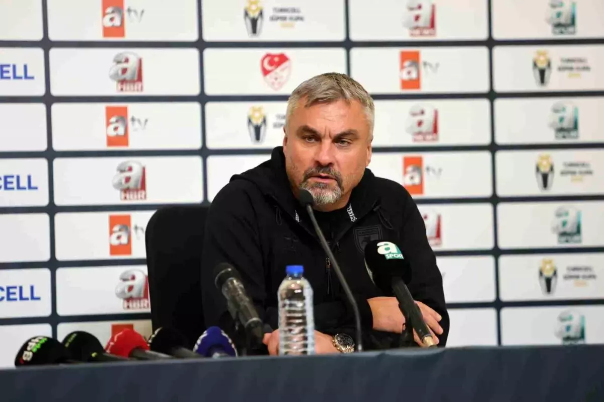 Samsunspor, Fenerbahçe Maçında 2-0 Yenildi: Teknik Direktör Thomas Reis'in Açıklamaları