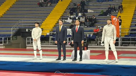 Furkan Yaman, Kolombiya'da Gençler Kılıç Dünya Kupası'nda Altın Madalya Aldı