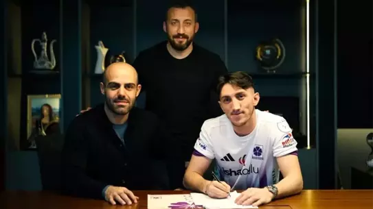 Batuhan Adıgüzel formasıyla