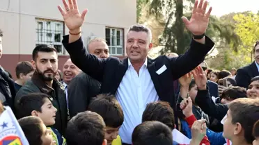 Sadettin Saran, Çocuklarla Buluştu: Fenerbahçe Şampiyonluk Hedefi