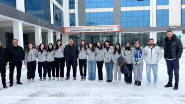 Malatya şampiyonu voleybol sahası